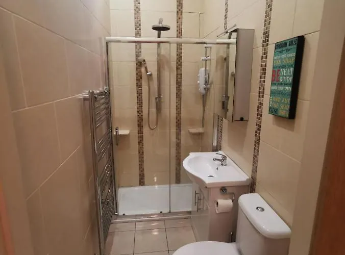 Cosy 1 Bedroom Cottage, Ideal Quiet Getaway. Feriehus Creeslough